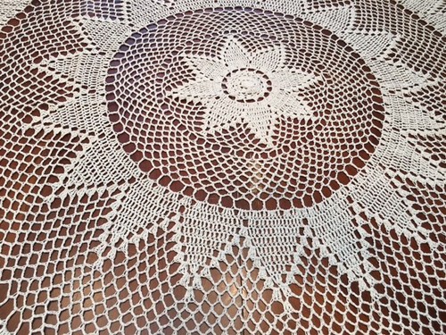 Round handmade crochet - crochet, lace
